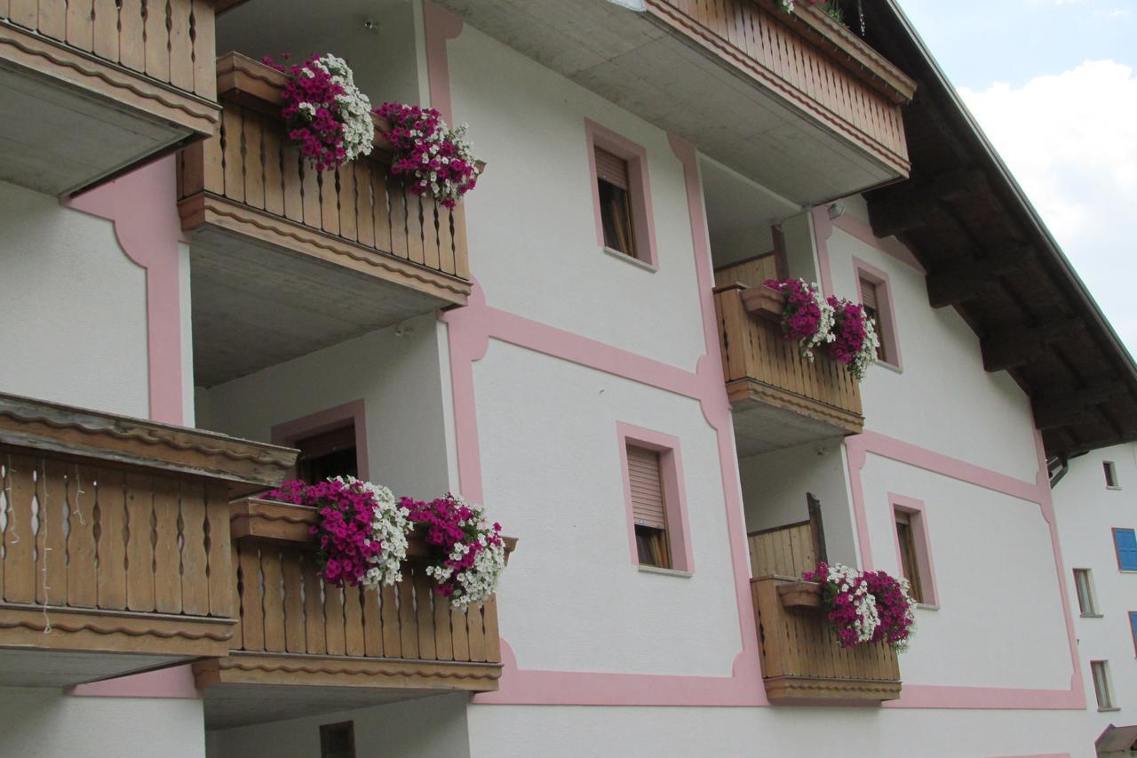 Hotel Garni Miramonti Falcade Exterior photo